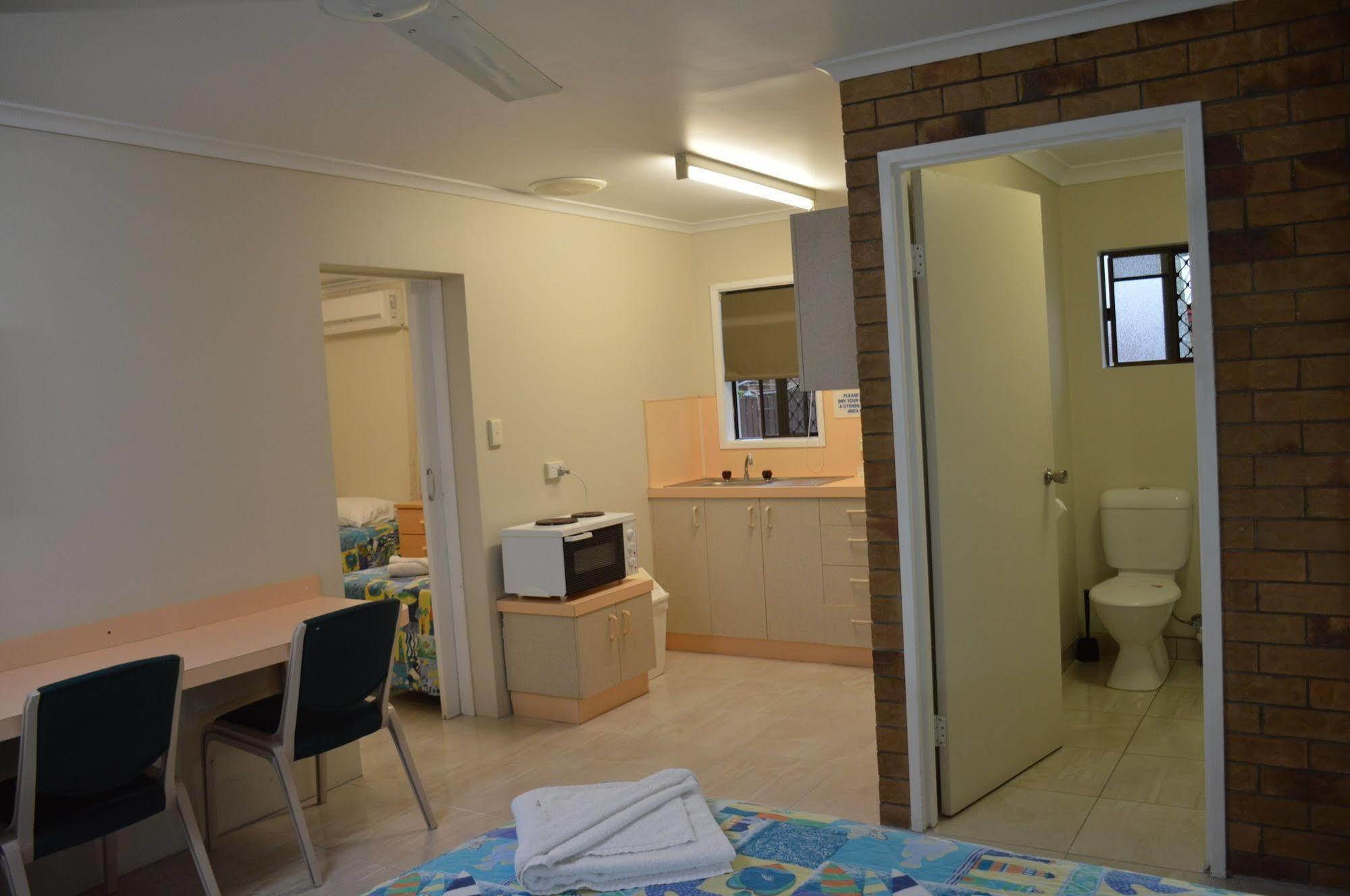 Rover Holiday Units Mackay Bagian luar foto