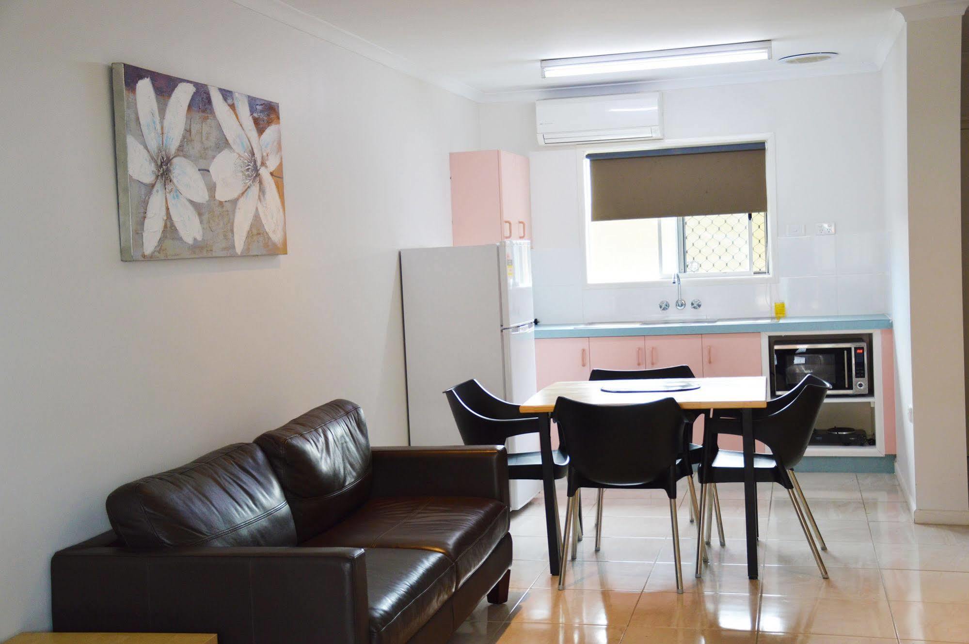 Rover Holiday Units Mackay Bagian luar foto